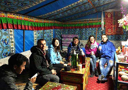 Tibet group tour hotel